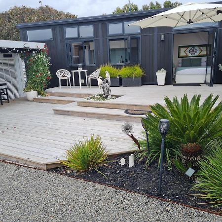 Aroha Tiny House Peka Peka Apartman Waikanae Kültér fotó